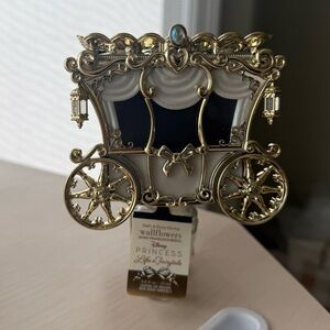 2026 Bath & Body Works Disney Princess Carriage Wallflower Light  Projector SET